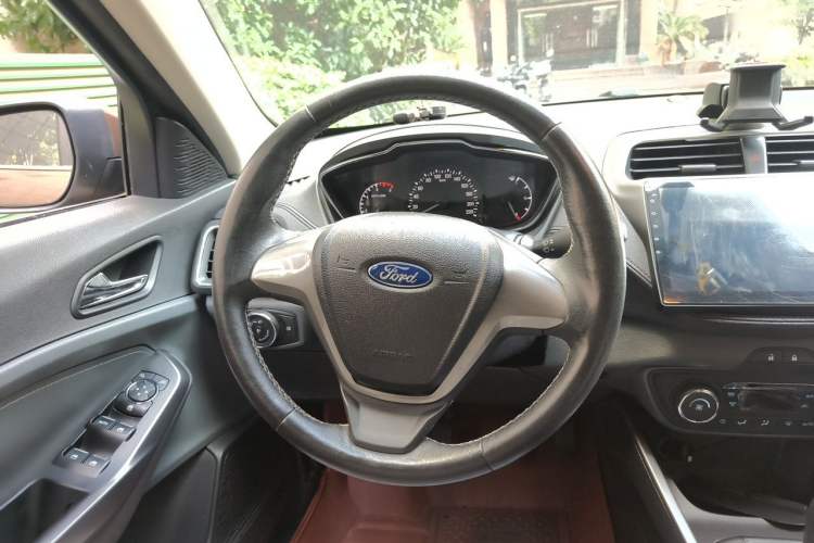 Used Ford Escort 2015 1.5L Manual Fashion Edition Steering Wheel