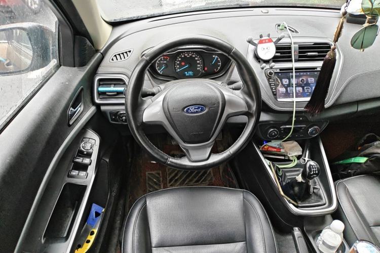 Used Ford Escort 2015 1.5L Manual Fashion Edition Steering Wheel