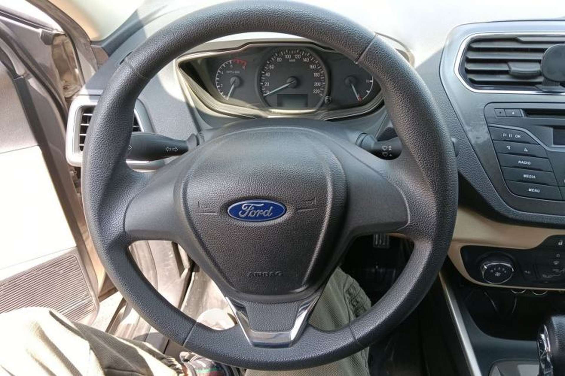 Used Ford Escort 2015 1.5L Automatic Comfort Edition Steering Wheel