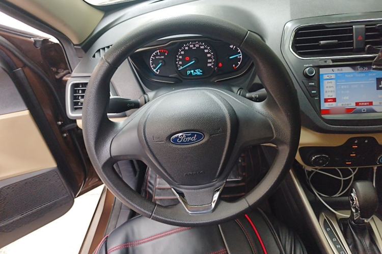 Used Ford Escort 2015 1.5L Automatic Comfort Edition Steering Wheel