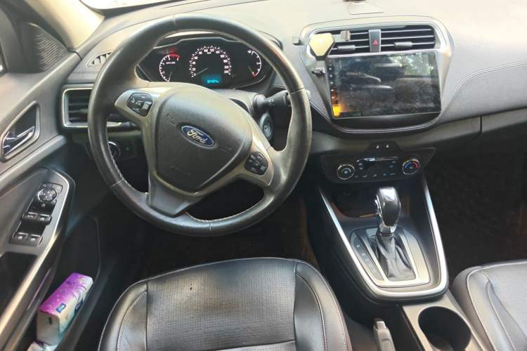 Used Ford Escort 2015 1.5L Automatic Fashion Model Steering Wheel