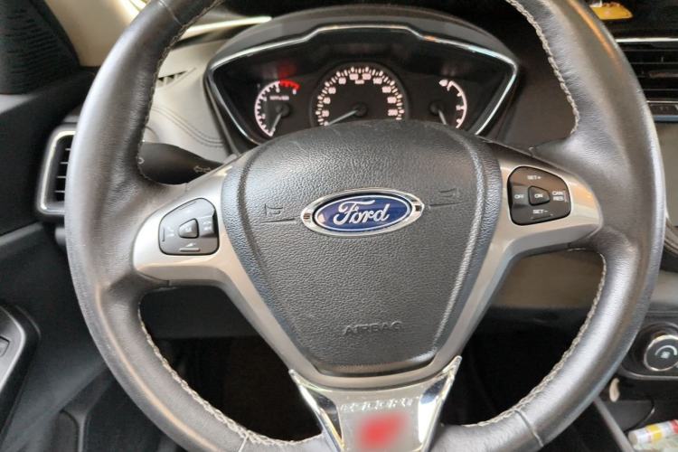 Used Ford Escort 2015 1.5L Automatic Fashion Model Steering Wheel