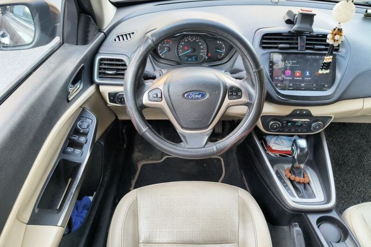 Used Ford Escort 2015 1.5L Automatic Fashion Model Steering Wheel