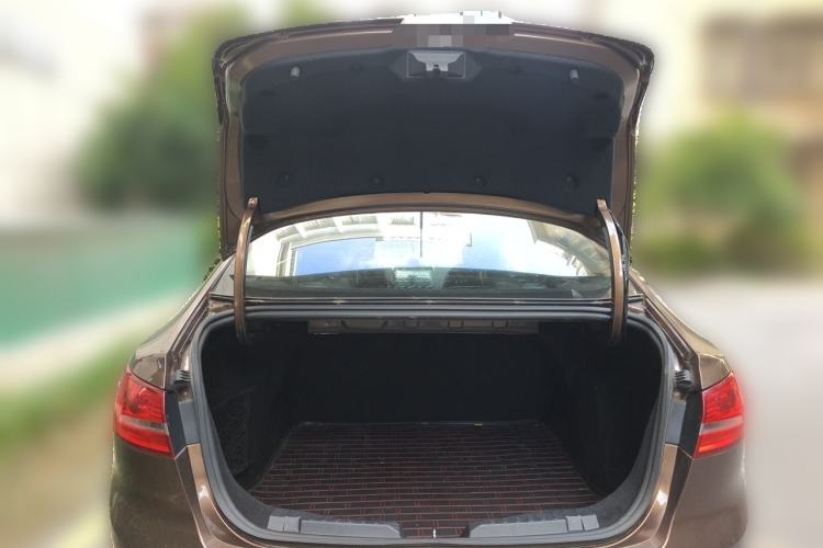 Used Ford Escort 2015 1.5L Manual Fashion Edition Trunk