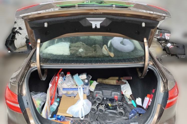 Used Ford Escort 2015 1.5L Automatic Fashion Model Trunk