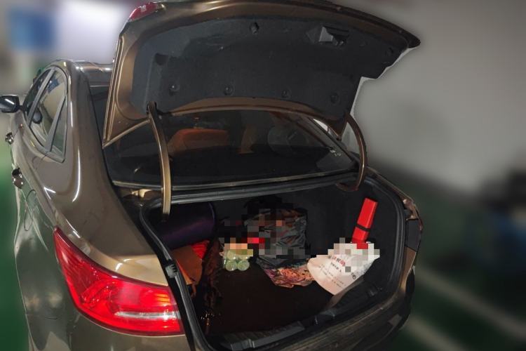Used Ford Escort 2015 1.5L Automatic Comfort Edition Trunk