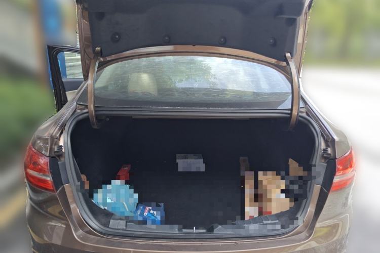 Used Ford Escort 2015 1.5L Automatic Fashion Model Trunk