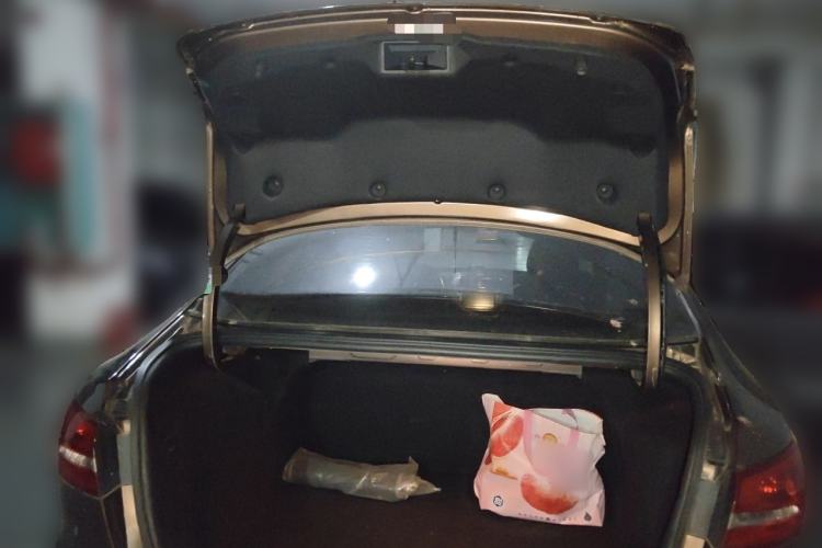 Used Ford Escort 2015 1.5L Automatic Fashion Model Trunk
