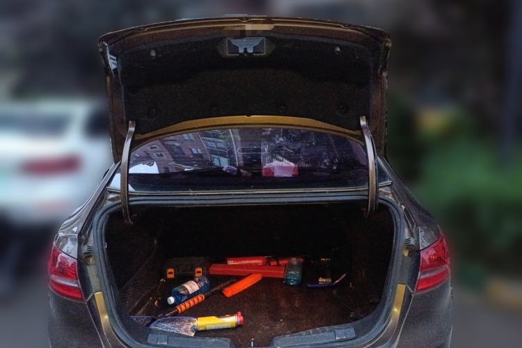 Used Ford Escort 2015 1.5L Automatic Fashion Model Trunk