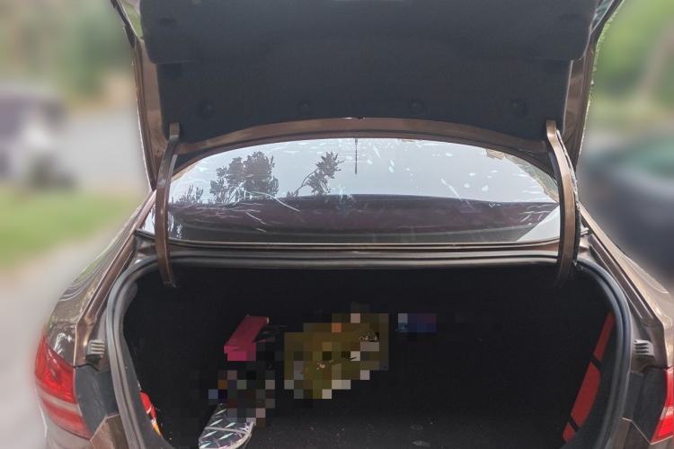 Used Ford Escort 2015 1.5L Automatic Fashion Model Trunk