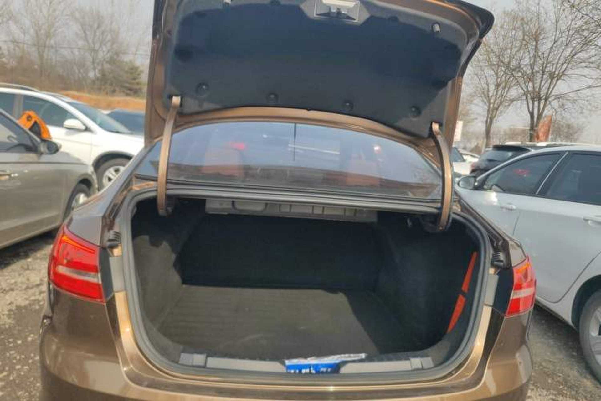 Used Ford Escort 2015 1.5L Automatic Comfort Edition Trunk