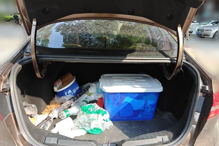 Used Ford Escort 2015 1.5L Automatic Fashion Model Trunk