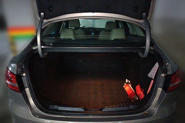 Used Ford Escort 2015 1.5L Manual Fashion Edition Trunk