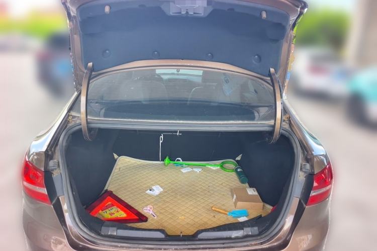 Used Ford Escort 2015 1.5L Automatic Comfort Edition Trunk