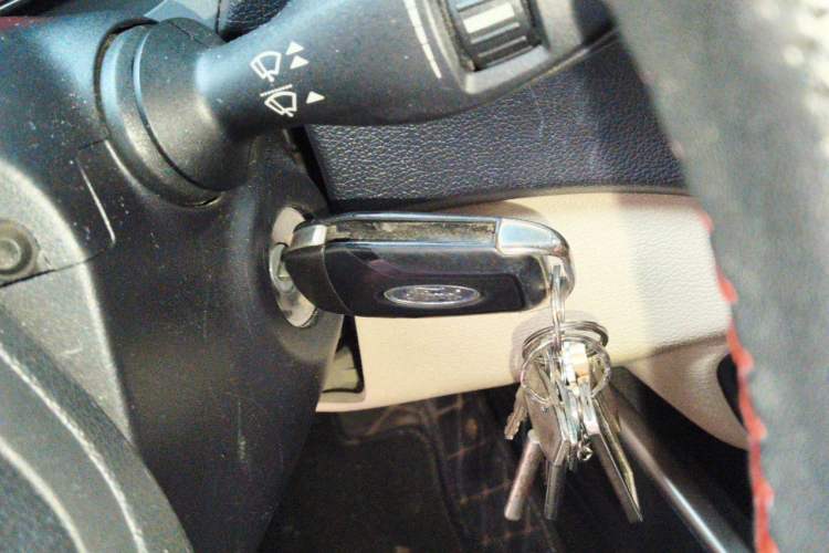 Used Ford Escort 2015 1.5L Automatic Comfort Edition Vehicle Key