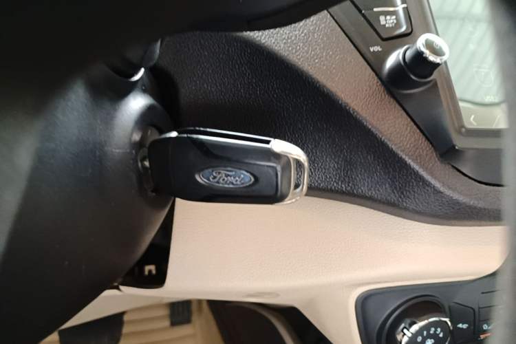 Used Ford Escort 2015 1.5L Automatic Comfort Edition Vehicle Key