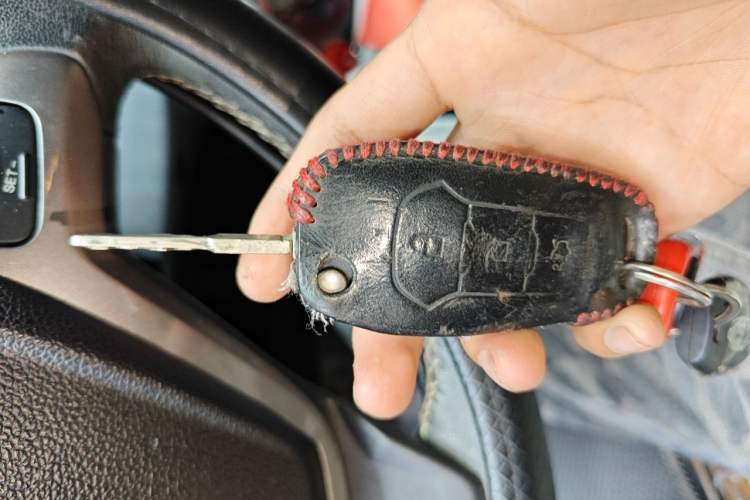 Used Ford Escort 2015 1.5L Automatic Fashion Model Vehicle Key