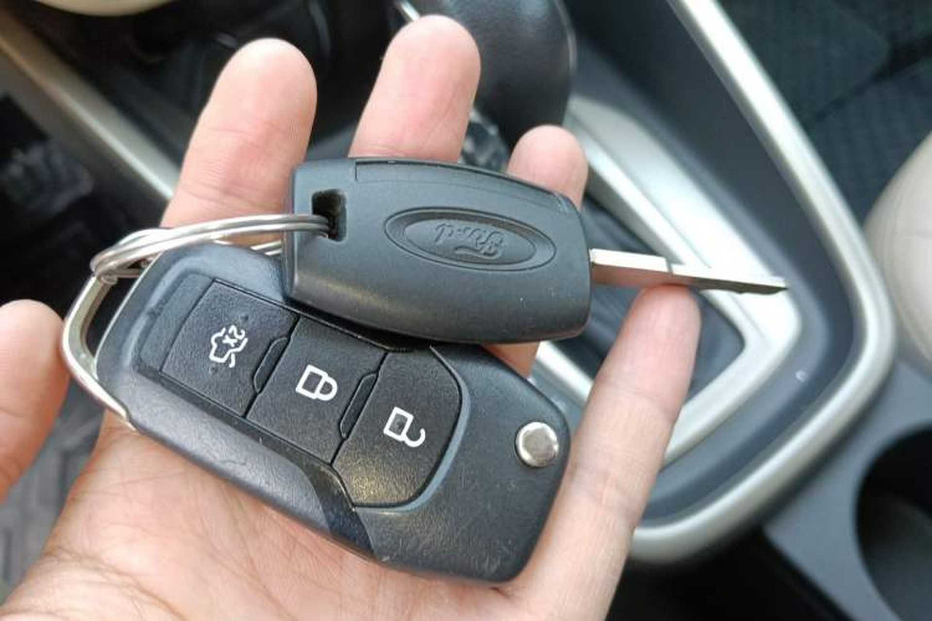 Used Ford Escort 2015 1.5L Automatic Comfort Edition Vehicle Key