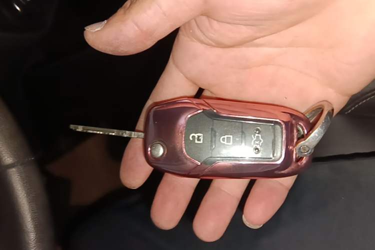 Used Ford Escort 2015 1.5L Automatic Fashion Model Vehicle Key