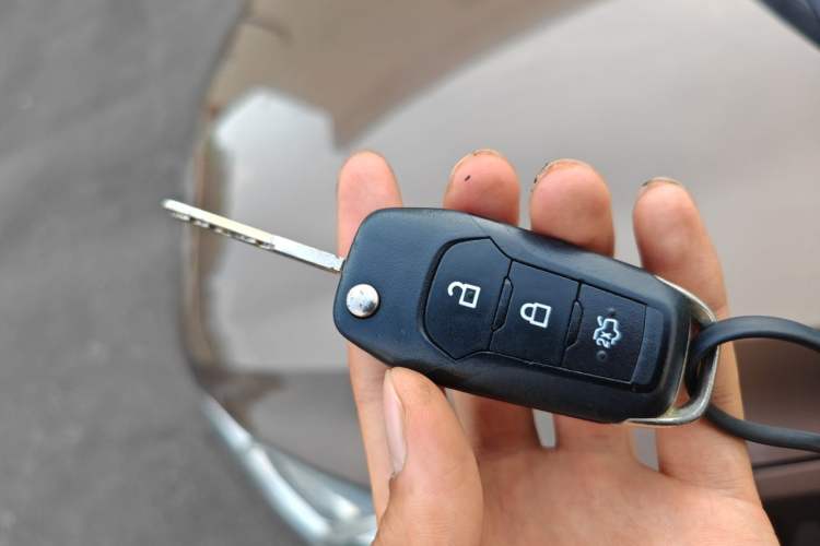 Used Ford Escort 2015 1.5L Automatic Comfort Edition Vehicle Key