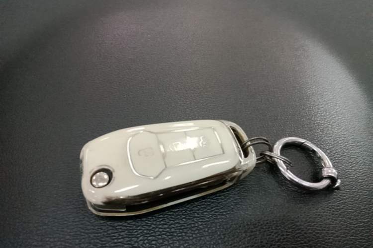 Used Ford Escort 2015 1.5L Automatic Comfort Edition Vehicle Key