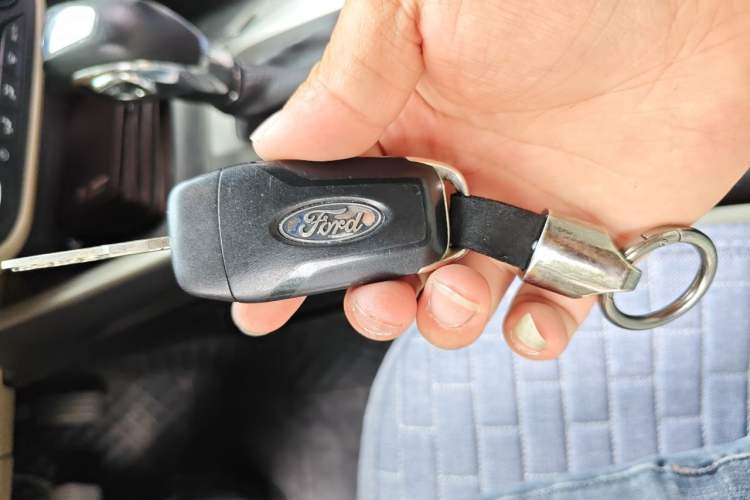 Used Ford Escort 2015 1.5L Automatic Fashion Model Vehicle Key