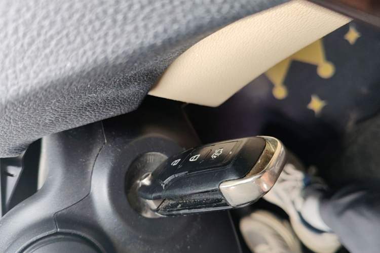 Used Ford Escort 2015 1.5L Automatic Comfort Edition Vehicle Key