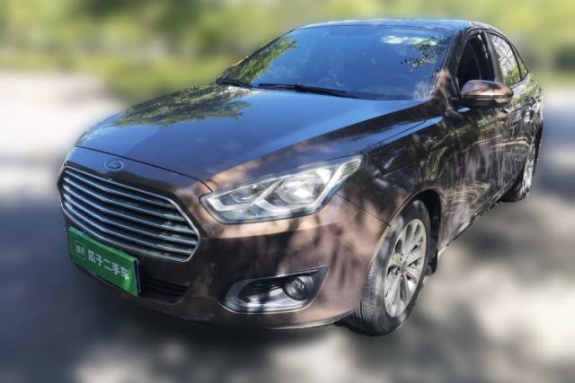 Used Ford Escort 2015 1.5L Manual Fashion Edition