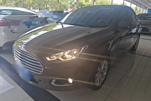 Used Ford Escort 2015 1.5L Automatic Fashion Model