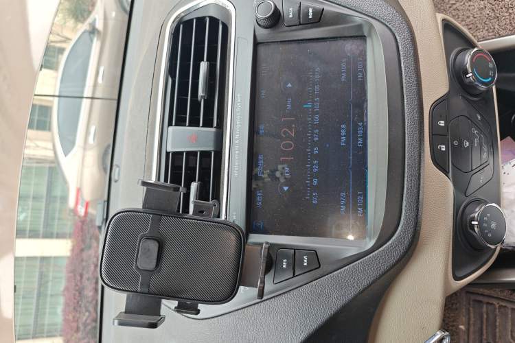 Used Ford Escort 2015 1.5L Manual Comfort Model Audio And AC Panel