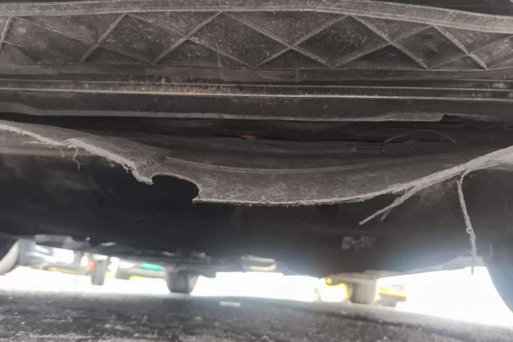Used Ford Escort 2015 1.5L Manual Comfort Model Chassis Front