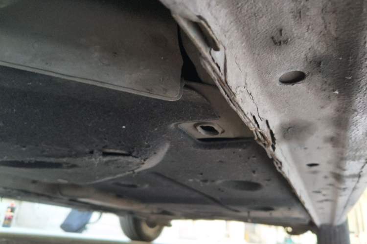 Used Ford Escort 2015 1.5L Automatic Comfort Edition Chassis Front Left