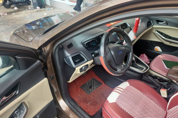 Used Ford Escort 2015 1.5L Automatic Comfort Edition Driver Seat