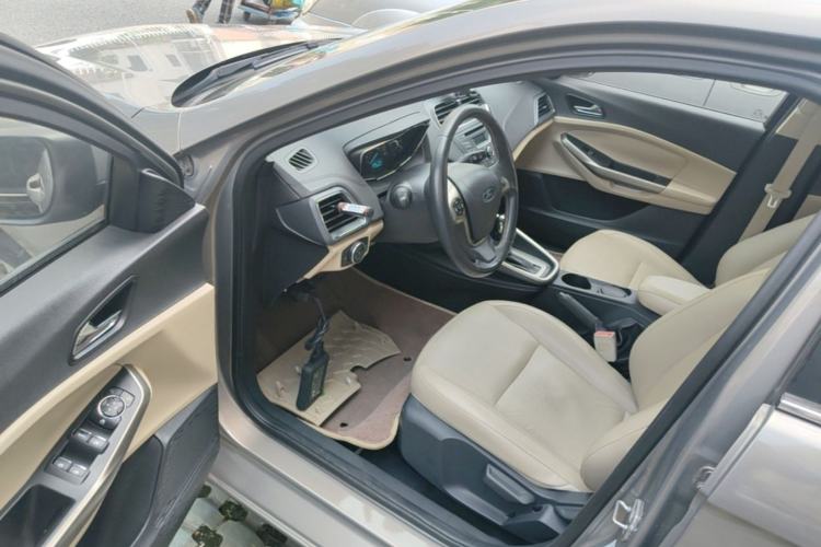 Used Ford Escort 2015 1.5L Automatic Fashion Model Driver Seat