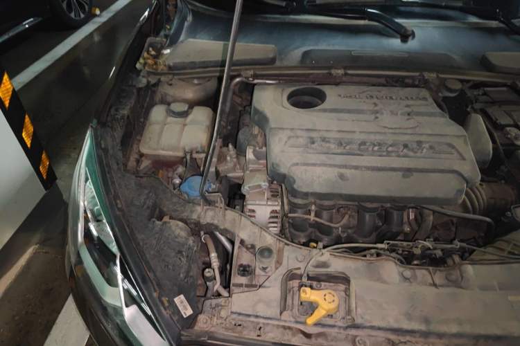 Used Ford Escort 2015 1.5L Automatic Comfort Edition Engine Bay Right