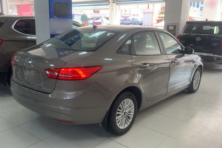 Used Ford Escort 2015 1.5L Automatic Comfort Edition Exterior 3