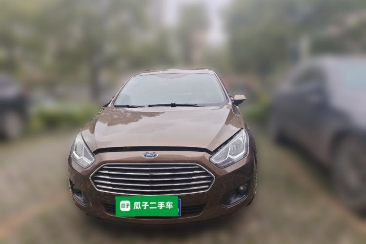 Used Ford Escort 2015 1.5L Manual Comfort Model Front