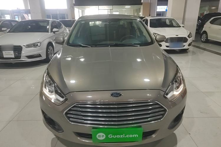 Used Ford Escort 2015 1.5L Automatic Comfort Edition Front