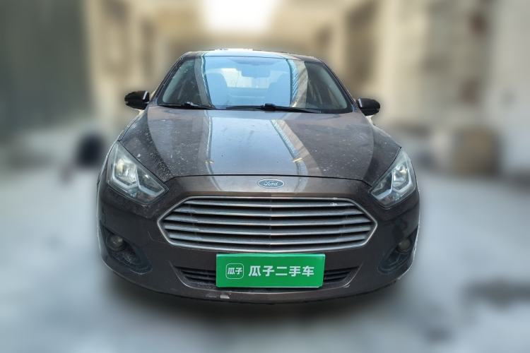 Used Ford Escort 2015 1.5L Automatic Comfort Edition Front