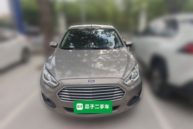 Used Ford Escort 2015 1.5L Manual Comfort Model Front
