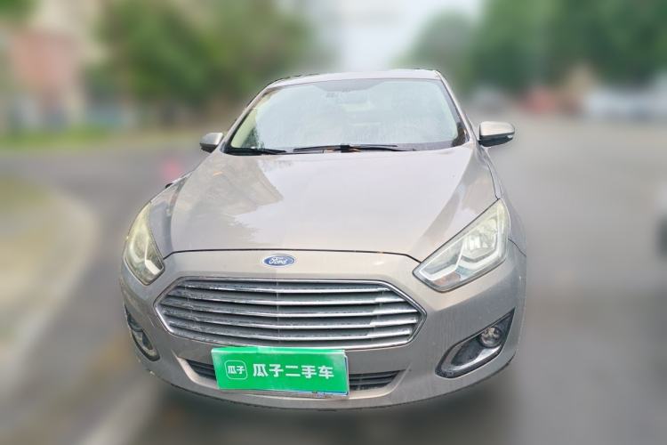 Used Ford Escort 2015 1.5L Automatic Fashion Model Front