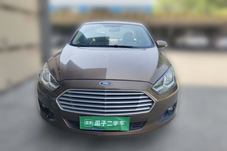 Used Ford Escort 2015 1.5L Automatic Comfort Edition Front