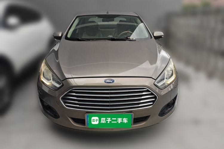 Used Ford Escort 2015 1.5L Automatic Comfort Edition Front
