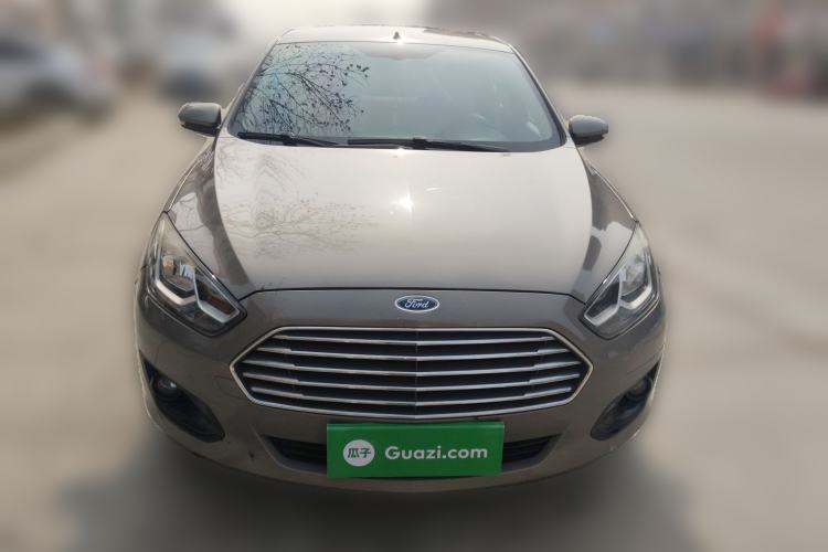 Used Ford Escort 2015 1.5L Manual Comfort Model Front