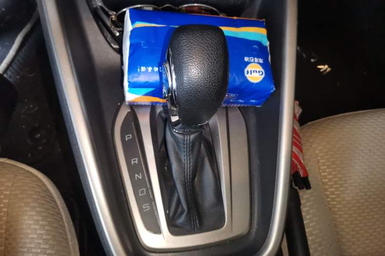 Used Ford Escort 2015 1.5L Automatic Comfort Edition Gear Lever