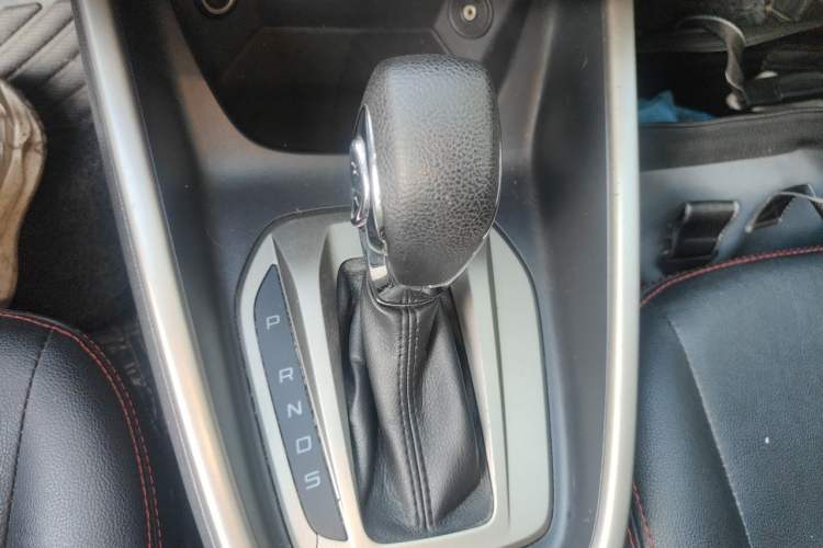 Used Ford Escort 2015 1.5L Automatic Comfort Edition Gear Lever