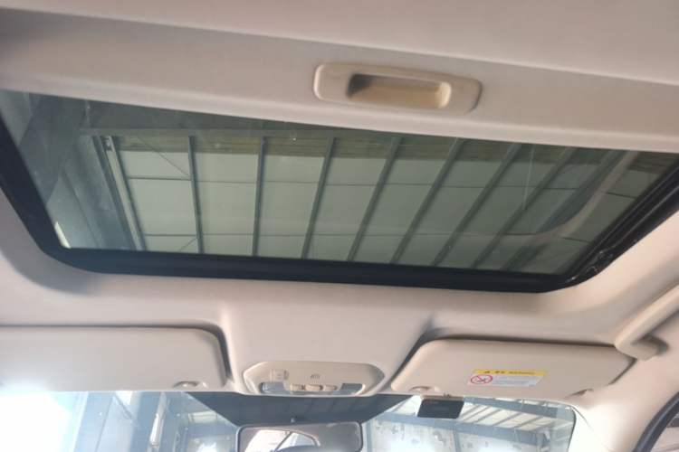 Used Ford Escort 2015 1.5L Automatic Fashion Model Headliner