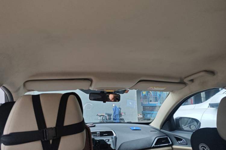 Used Ford Escort 2015 1.5L Automatic Comfort Edition Headliner