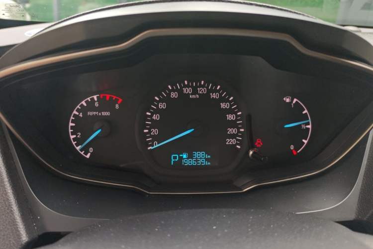 Used Ford Escort 2015 1.5L Automatic Comfort Edition Instrument Cluster