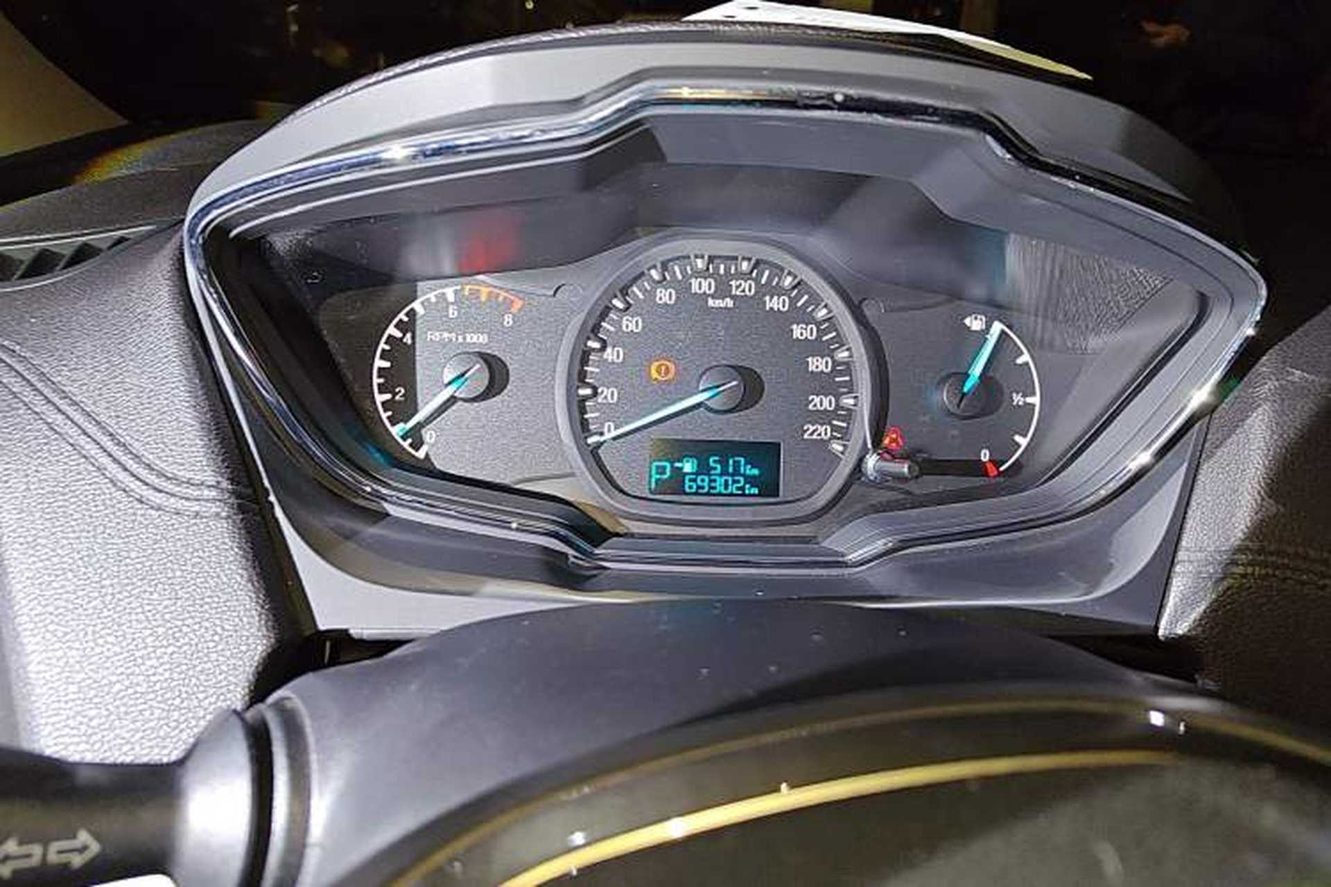 Used Ford Escort 2015 1.5L Automatic Fashion Model Instrument Cluster